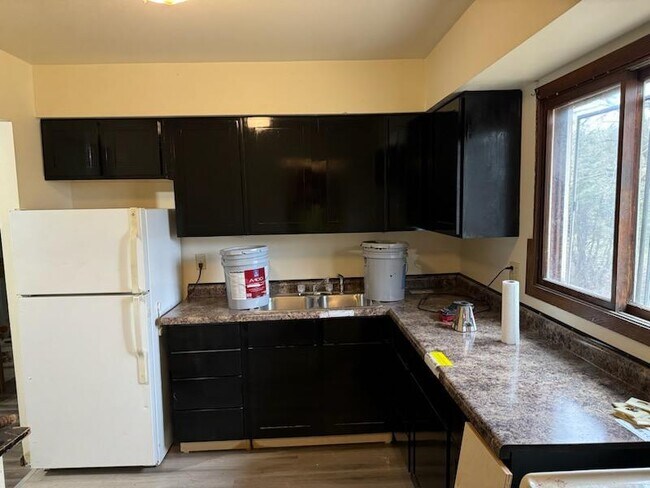 218 Section St