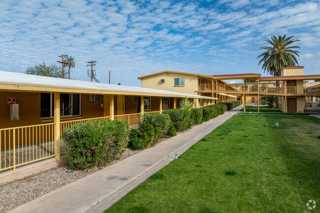 Catalina Village Apartments