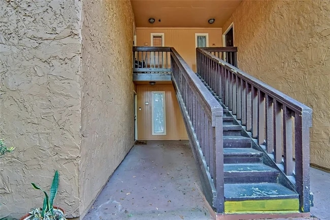1810 NW 23rd Blvd