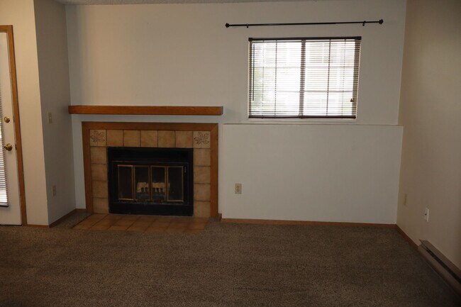Photo - Spacious 2BR/2BA Condo Steps from Campus