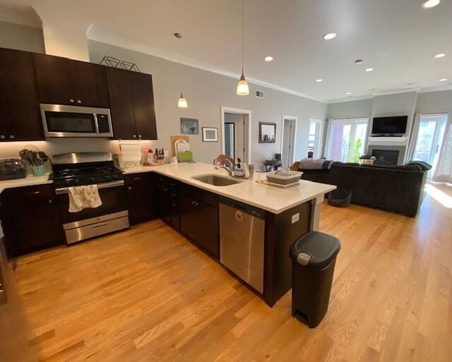 4812 W Montrose Ave Unit B03