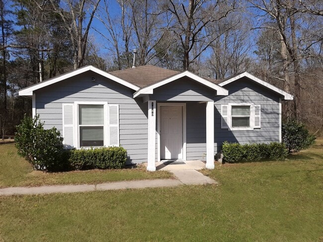 Building Photo - 1080 Hulter Jasper tx