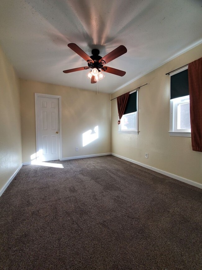 Photo - Oxford Heights Subdivision