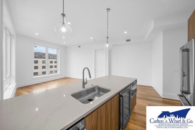 Photo - 218 Old Colony Ave Unidad 401