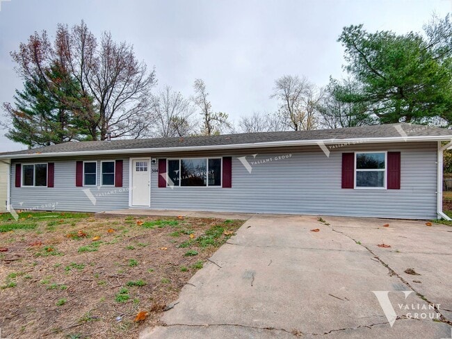 Spacious 4-Bedroom, 3-Bath Home for Rent i... - Spacious 4-Bedroom, 3-Bath Home for Rent i...