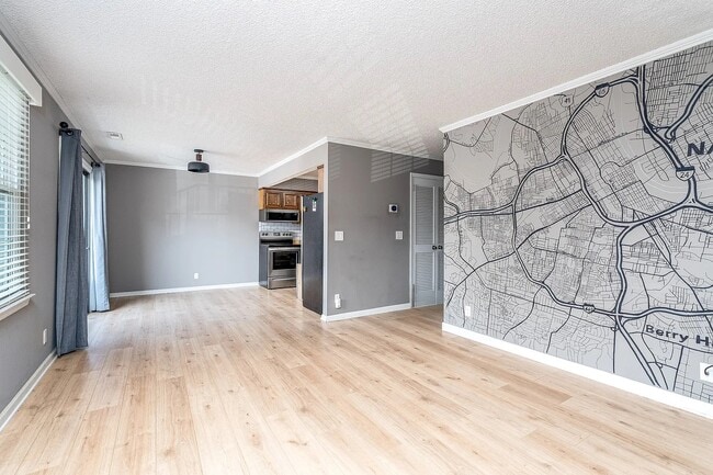 Building Photo - 5788 Brentwood Trce Unit Brentwood Condo