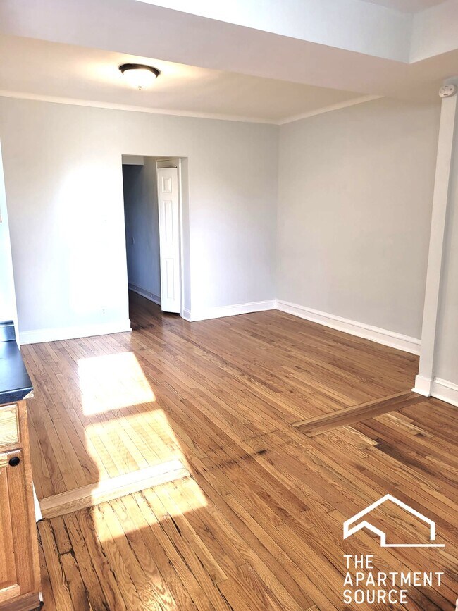 Photo - 3814 W Thomas St Unit 2