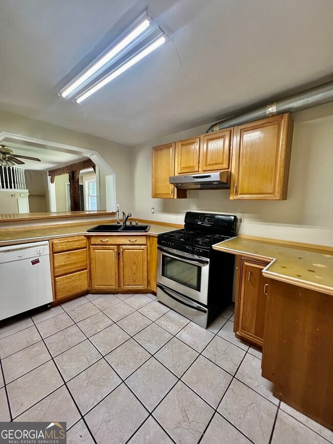 Photo - 112 Cherry Ln