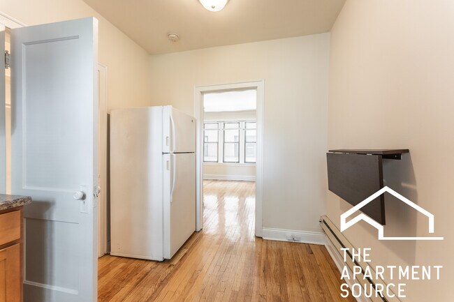 Photo - 621 W Melrose St Unit K1