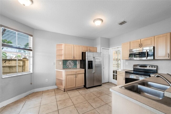 Photo - 3043 SW 147th Pl