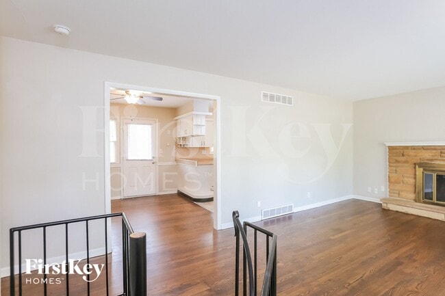 Photo - 9707 E 79th Terrace