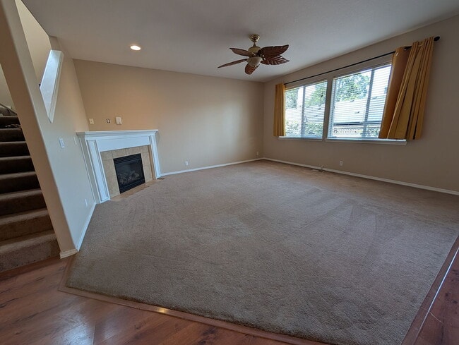 Photo - "Discover Comfort and Convenience: Spacious 3-Bed, 2-Bath Home in Beaverton!"