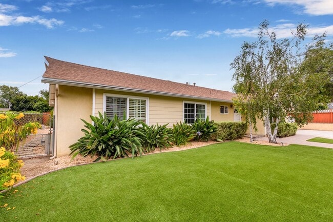 3340 Tuxford Pl