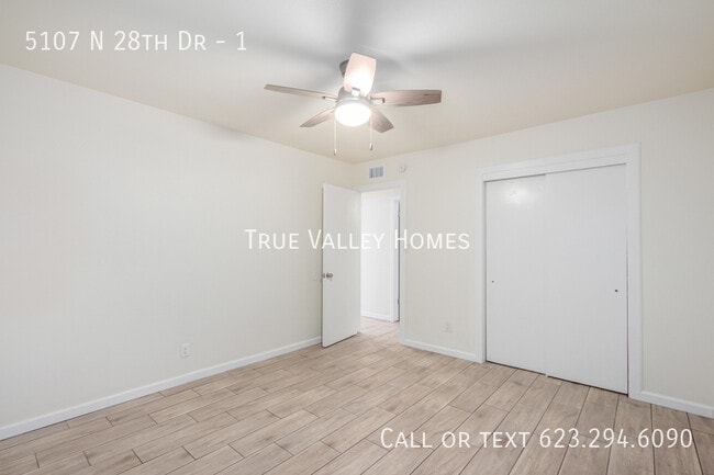 Photo - 5107 N 28th Dr Unit 1