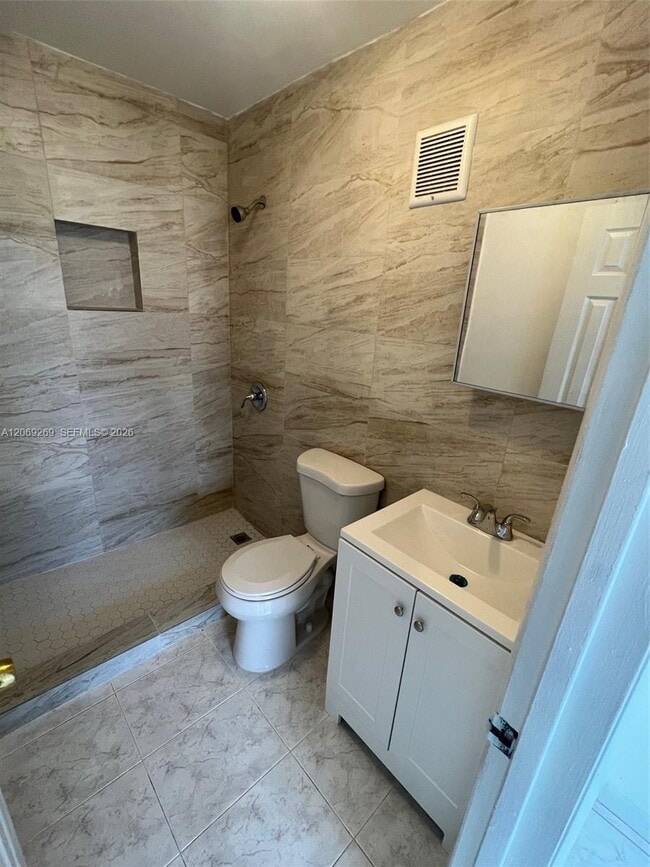 Photo - 10500 SW 8th St Unit 410