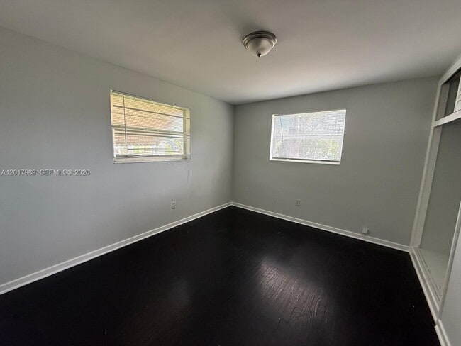 Photo - 4393 Davis Rd Unit 1