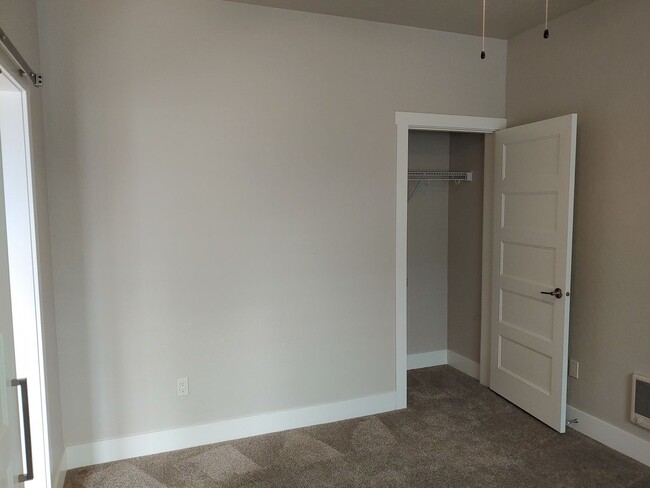 Photo - Beautiful Low Maintenance Home in Gated Community