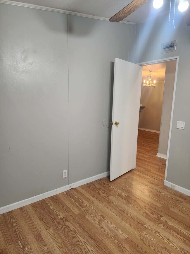 Photo - 371 Tom Lodge Rd