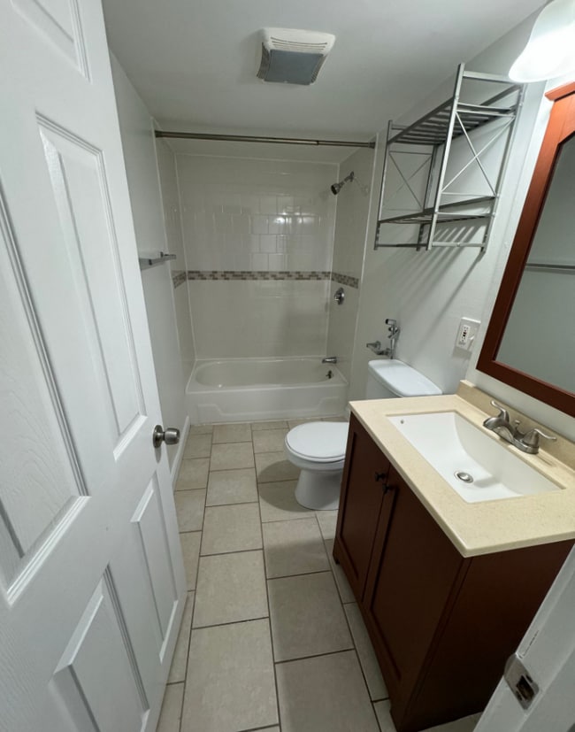 Photo - 28 Decatur St