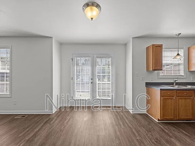 Photo - 148 Danesway Dr