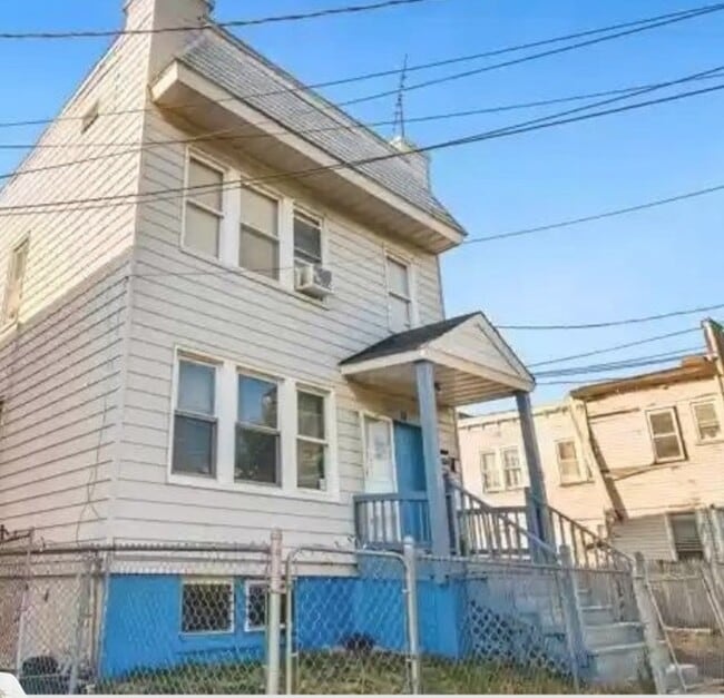 51 Arverne Ter Unit 2