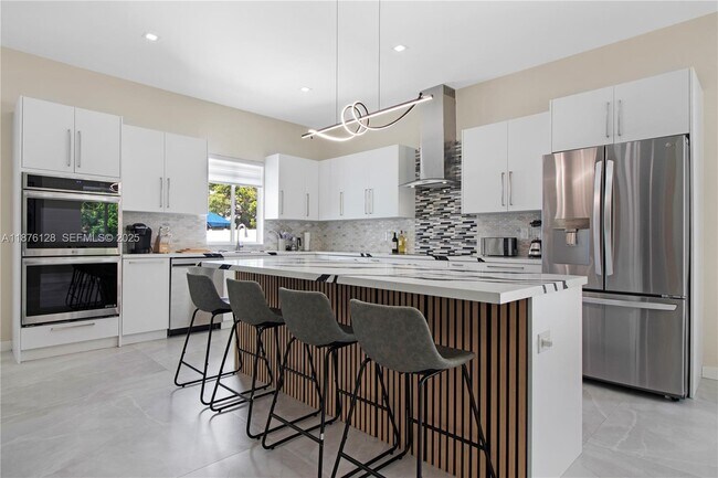 Photo - 14840 NE 8th Ave