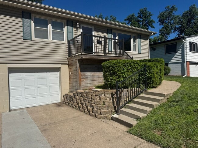 Photo - Raised Ranch Near Offutt AFB with Finished Basement & Oversized Garage