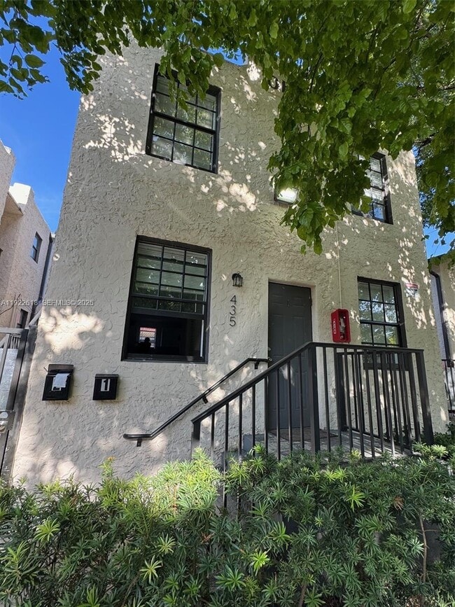 Photo - 1068 NW 5th St Unit C-1