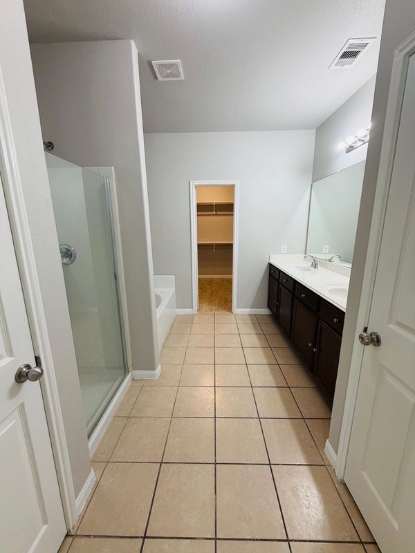 Photo - 6926 Atwood Preserve Ct