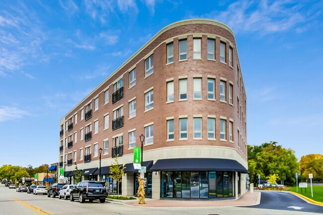 Building Photo - Ravinia Crossing Rental