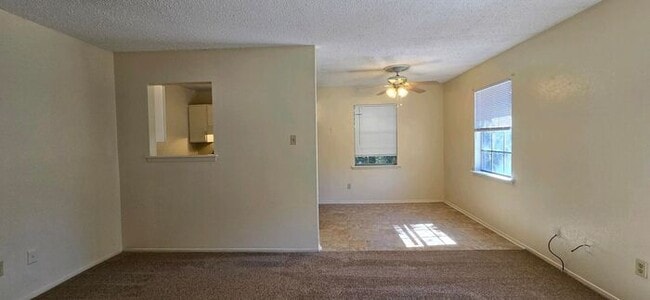 Photo - Newly Updated 2 Bedroom 1 Bath Apartment in Hallsville!