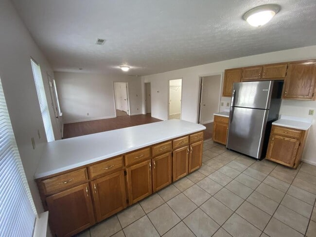 409 Sara Leigh Dr