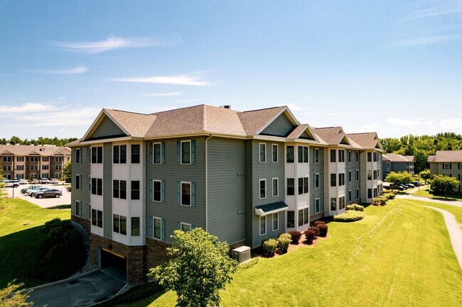 Photo - PET FREE Spacious 1 Bedroom Apartment Unit 106 (Bldg 369)