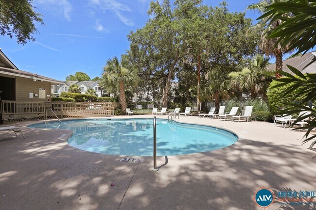 50 Yacht Cove Dr