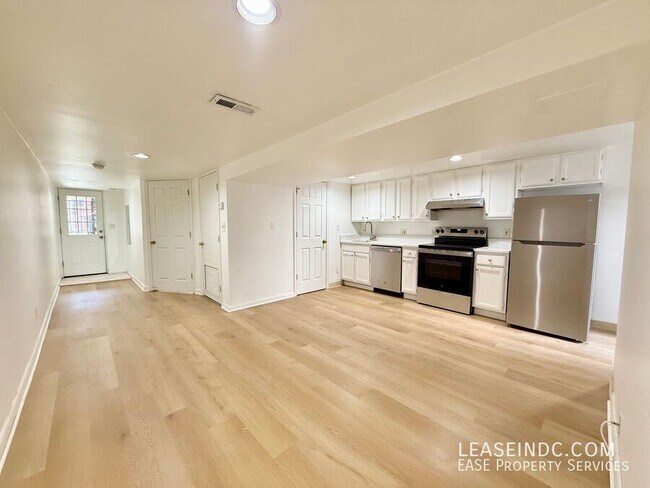 Photo - 29 T St NW Unit #B