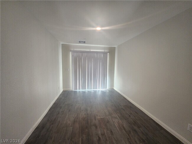 Photo - 3783 Enchanted Sky St