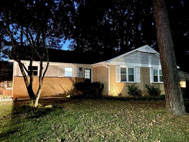 Photo - 6524 Idlebrook Dr