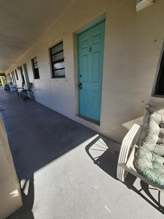 Photo - 321 N K St Unit 6