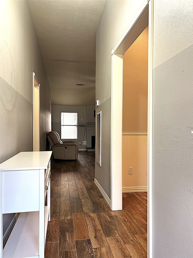 Photo - 3027 Sandpiper St