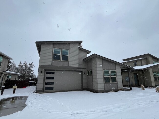 Photo - Newer 3 Bed/2 Bath Construction on Bend's Eastside - Cessna Drive