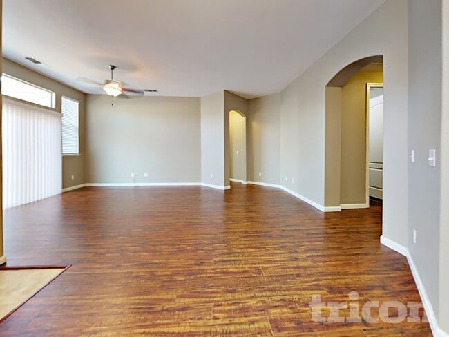 Photo - 5518 Savage Ave