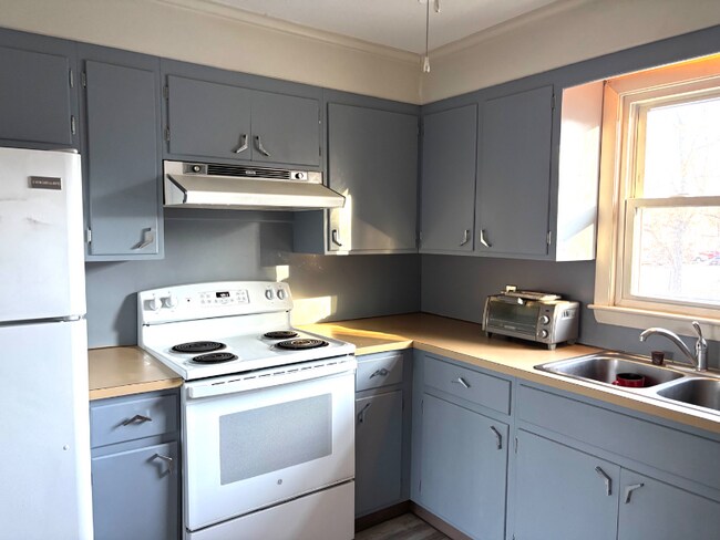 Photo - 154 Roosevelt Ave Unit 1