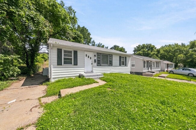 Photo - 8515 Jenny Dr