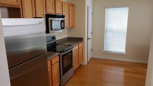 Photo - One level townhouse, no stairs, convenient to Lewisville/Clemmons