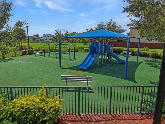 Photo - 10011 SW 231st Ln