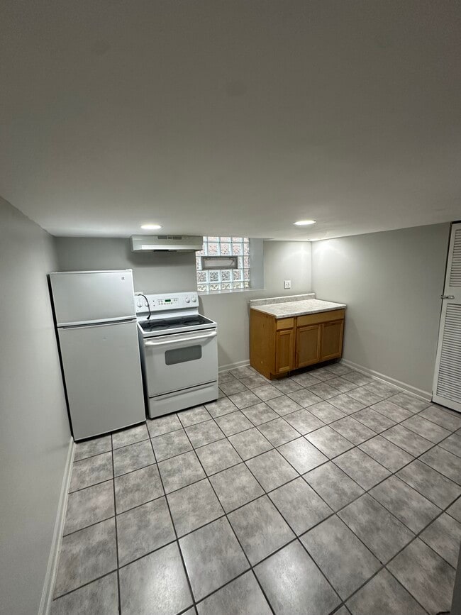 Photo - 4730 N Kedvale Ave Unit Garden