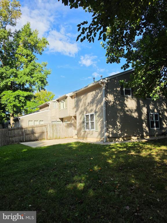 1412 Woodmill Dr