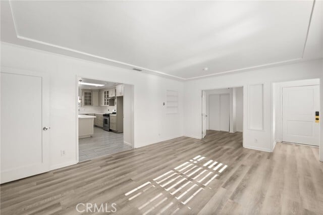 Photo - 587 E Arrow Hwy