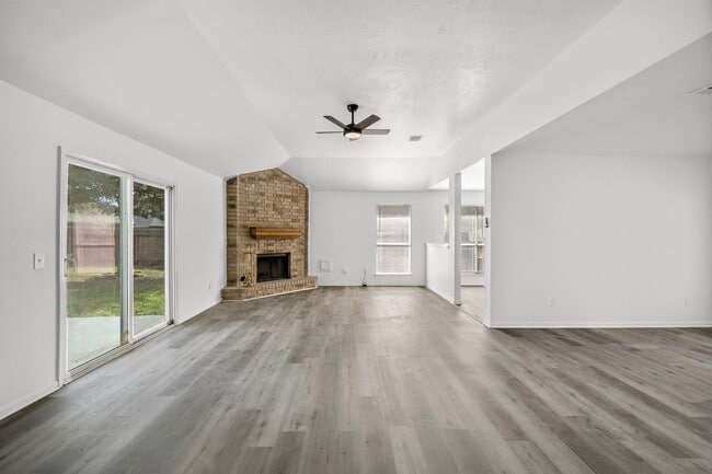 Photo - 1022 Western Meadows Dr