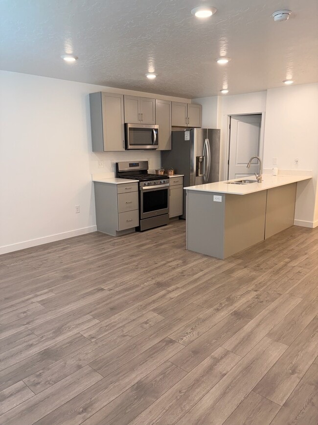 Photo - 1023 E Bigelow Ave